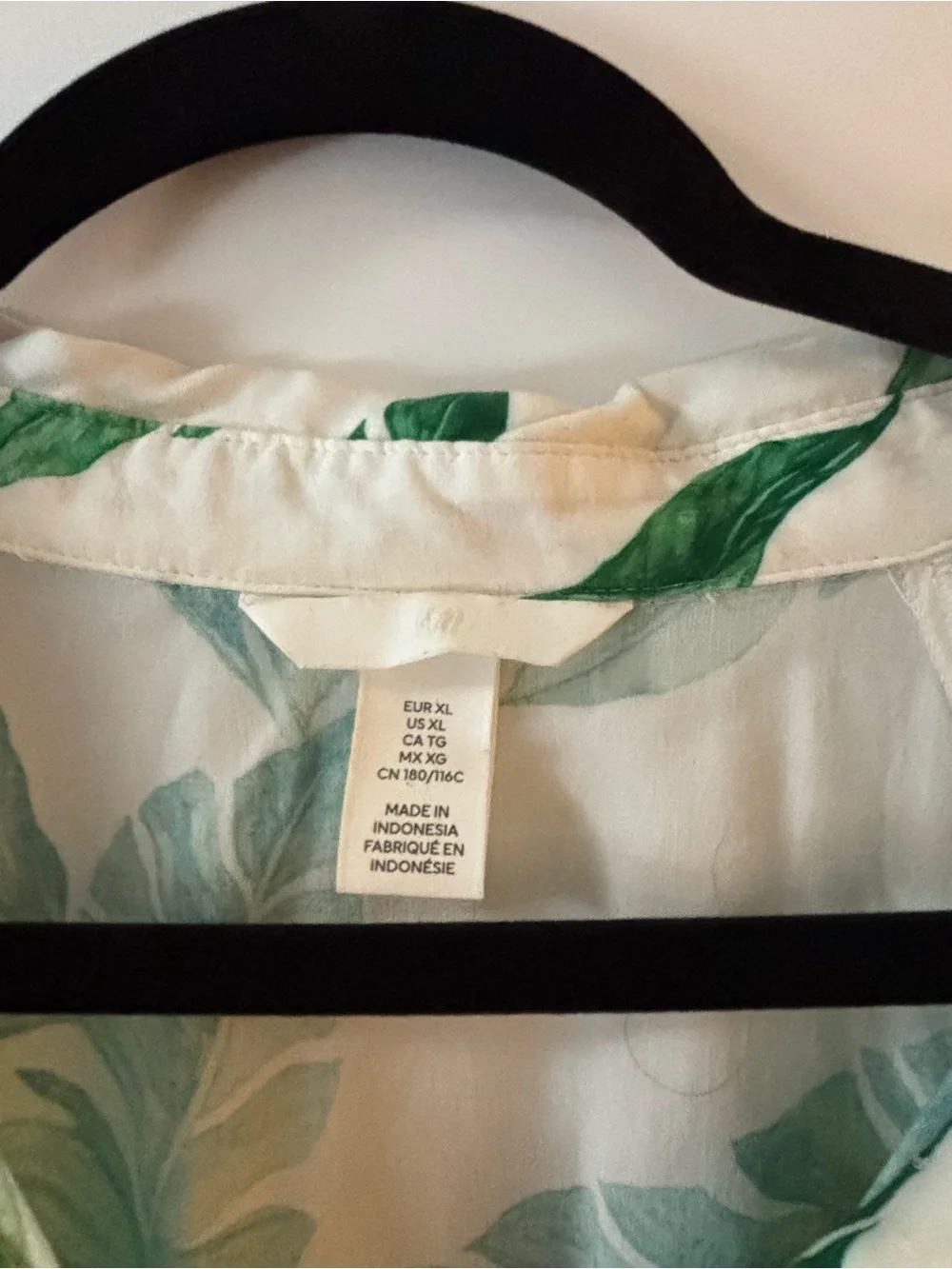 H&M Cream Maxi Shirt Dress with Green Leaf Print - Picture 2 of 2